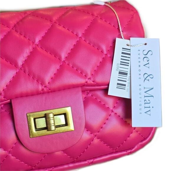 Hot Pink NWT Classic Mini Flap Cross Body Bag - Picture 2 of 12